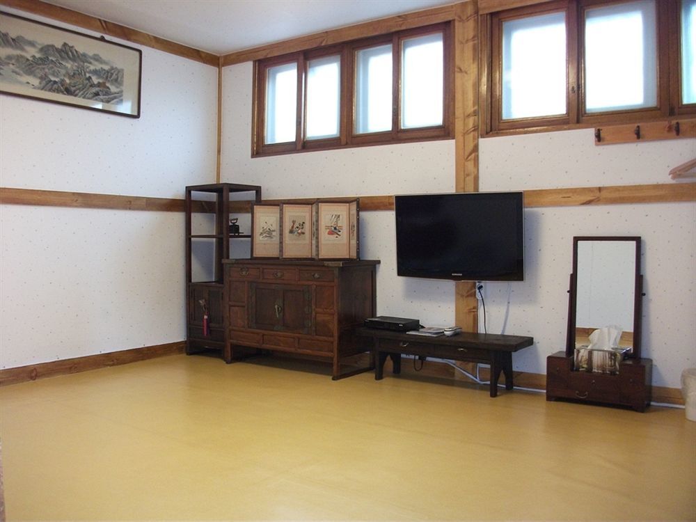 Hyosunjae Hanok Guesthouse Seúl Exterior foto